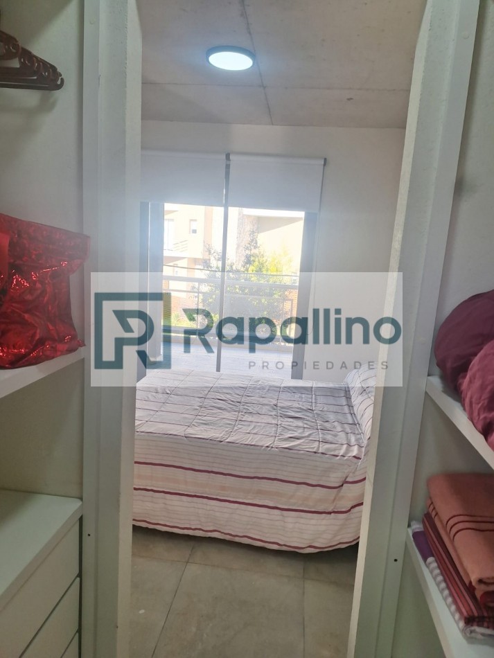 DEPARTAMENTO 2 AMB C/COCHERA - Pinamar Centro -