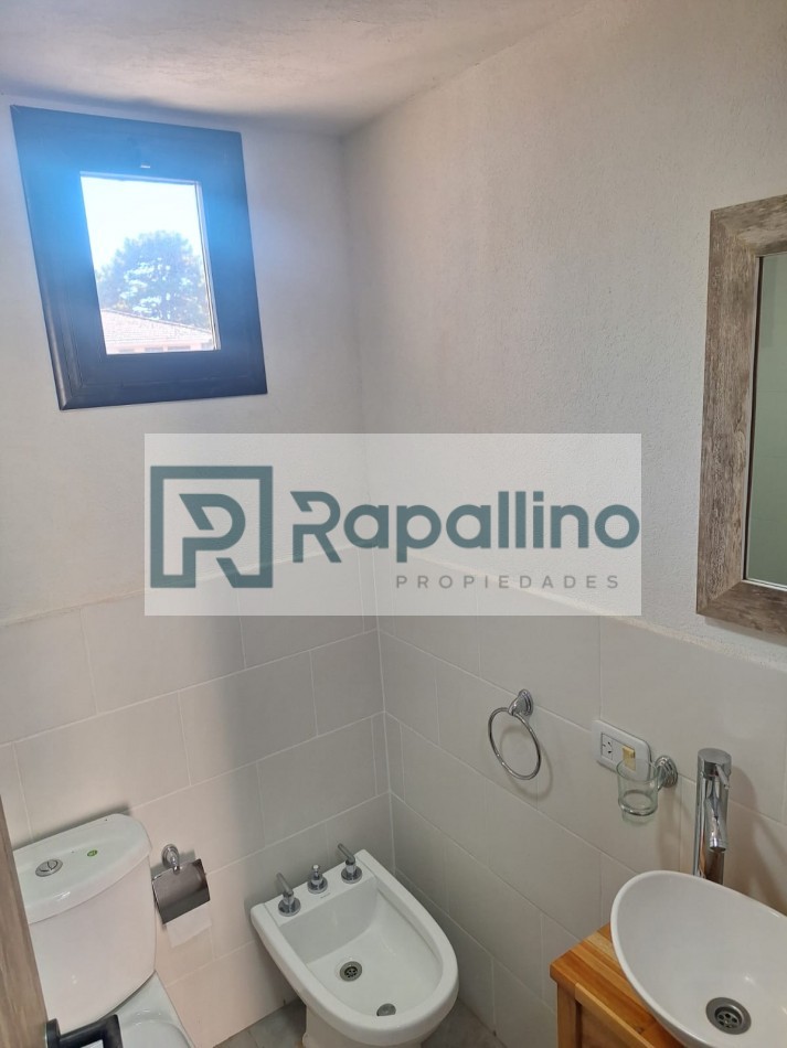 DEPARTAMENTO 2 AMB C/COCHERA - Pinamar Centro -