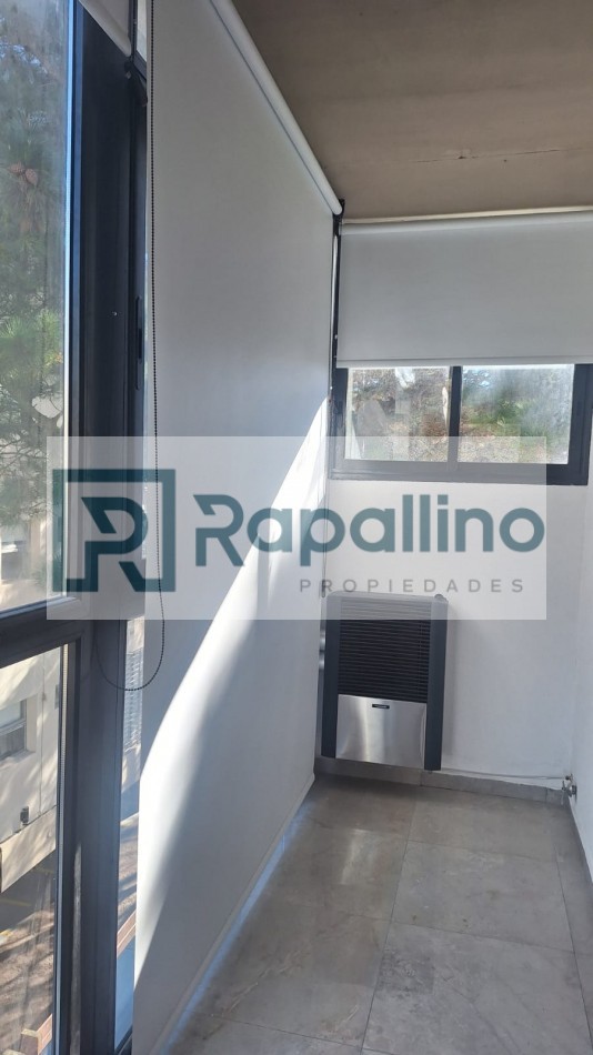 DEPARTAMENTO 2 AMB C/COCHERA - Pinamar Centro -