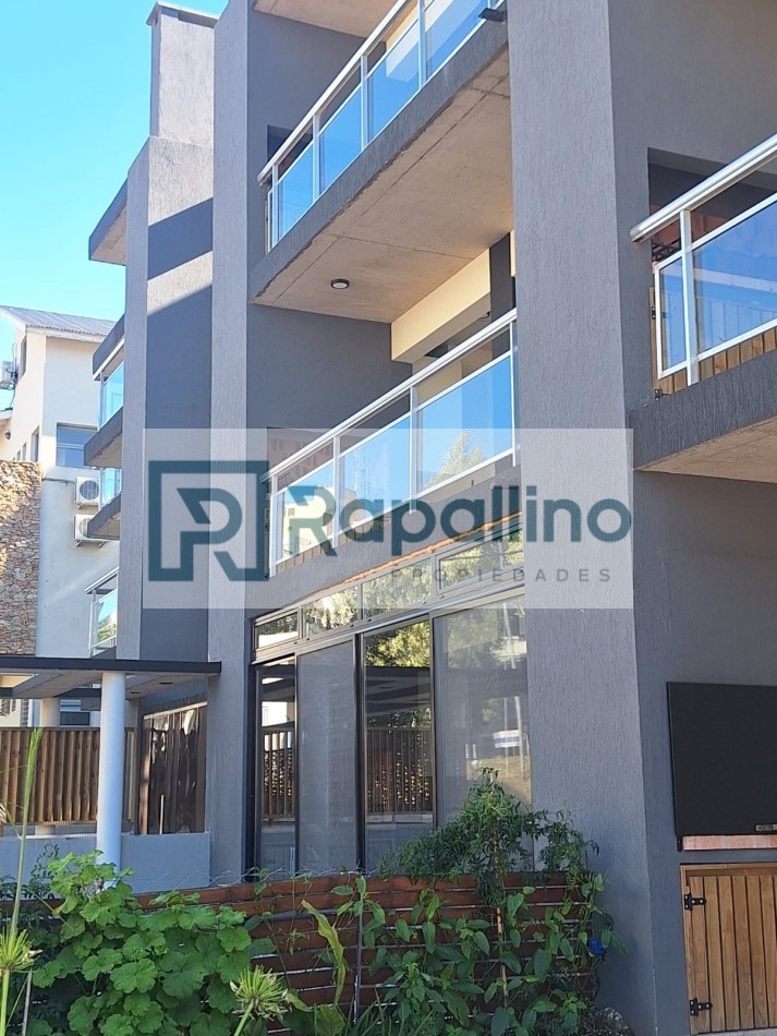 DEPARTAMENTO 2 AMB C/COCHERA - Pinamar Centro -