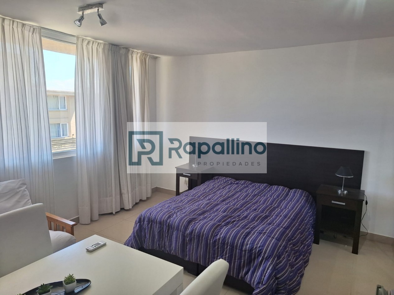 DEPARTAMENTO MONOAMBIENTE C/COCHERA