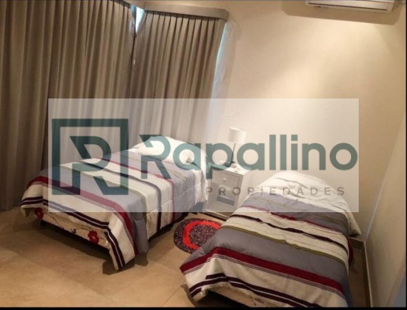 CASA PINAMAR NORTE C/PISCINA