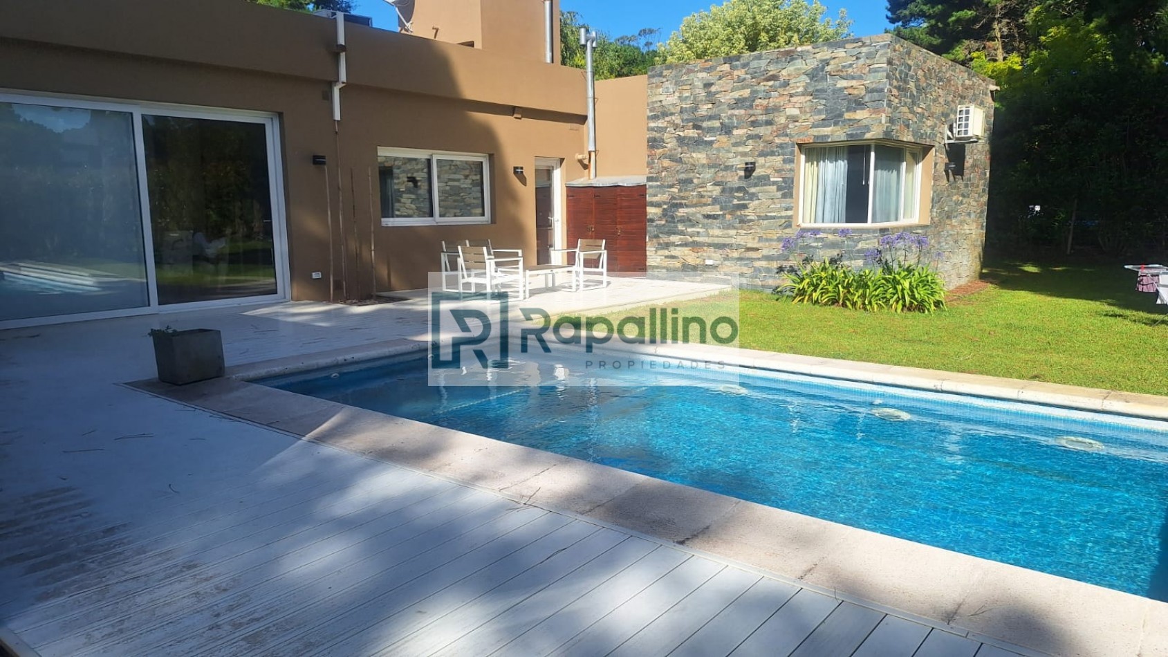 CASA PINAMAR NORTE C/PISCINA