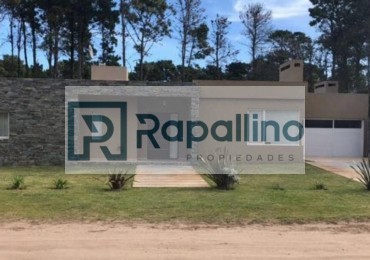 CASA PINAMAR NORTE C/PISCINA